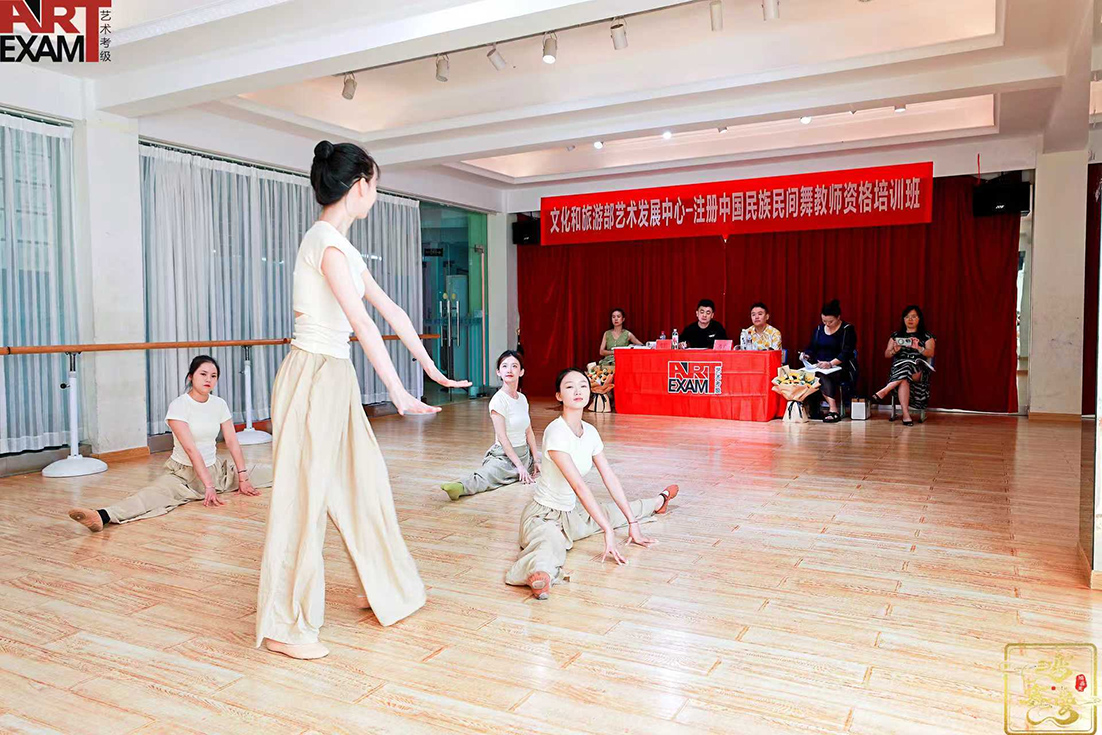 图片3.jpg 图片3.jpg